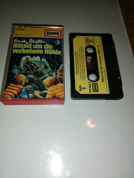 Enid Blyton Folge 5 Rätsel um die verbotene Höhle Schwarz mit Beigen Aufkleber 515663.7 Europa