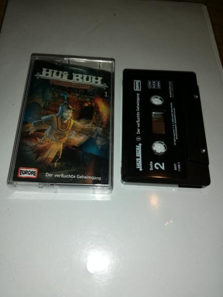 Hui Buh Folge 1 Der verfluchte Geheimgang Schwarz mit Weißen Druck 8869711208.4 Europa