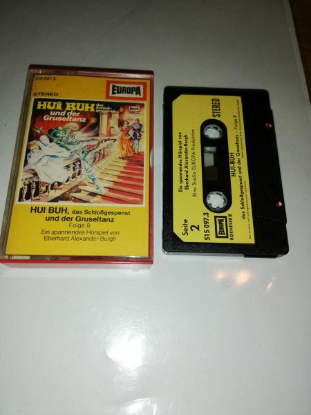 Hui Buh Folge 8 und der Gruseltanz Schwarz mit Beigen Aufkleber 515097.3 Europa