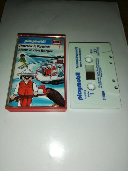 Playmobil Patrick F.Patrick Folge 1 Alarm in den Bergen Weiß mit Blauen Druck 515577.0 Europa