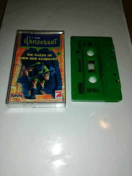 Gänsehaut Folge 6 Die Nacht im Turm der Schrecken Grün mit Schwarzen Druck 7432156214.4 Pro Sieben Logo