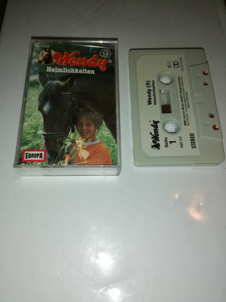 Wendy Folge 9 Heimlichkeiten Grau mit Grauen Aufkleber 490117-215 Europa