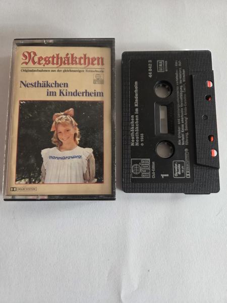 Nesthäkchen Folge 3 im Kinderheim Schwarz mit Weißen Druck 44842 3 Club Edition Ariola