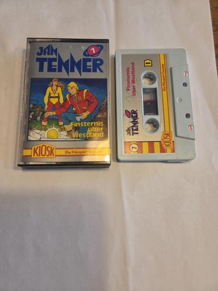 Jan Tenner Folge 7 Finsternis über Westland Weiß mit Silbernen Aufkleber 4.27707 CD Kiosk(MC-Label der Seite 1 beschrieben)