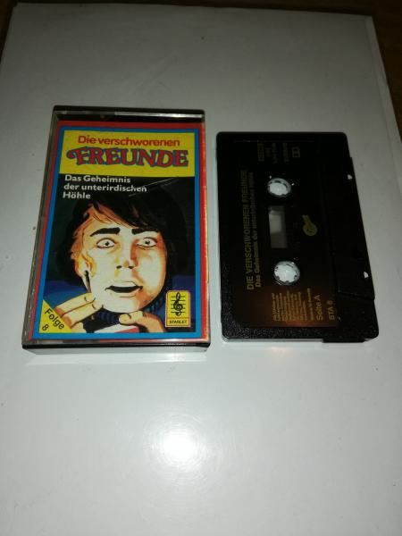 Die verschworenen Freunde Folge 8 Schwarz mit Goldenen Druck STA8 Starlet