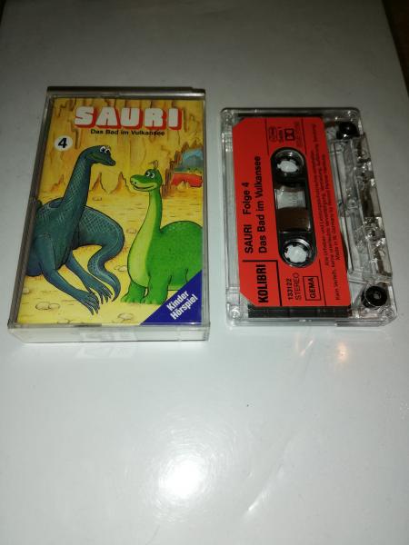 Sauri Folge 4 Das Bad im Vulkansee Transparent mit Roten Aufkleber 133122 Kolibri