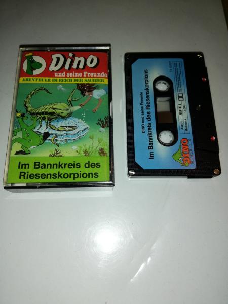 Dino und seine Freunde Folge 3 Im Bannkreis des Riesenskorpions 5-fach Silber geschraubt Blau mit Blauen Aufkleber H11.003 Dino Music