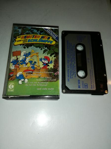 Die Neuesten Hits vom Land der Schlümpfe 4-fach Silber geschraubt Schwarz mit Silbernen Aufkleber MC1410 K-tel