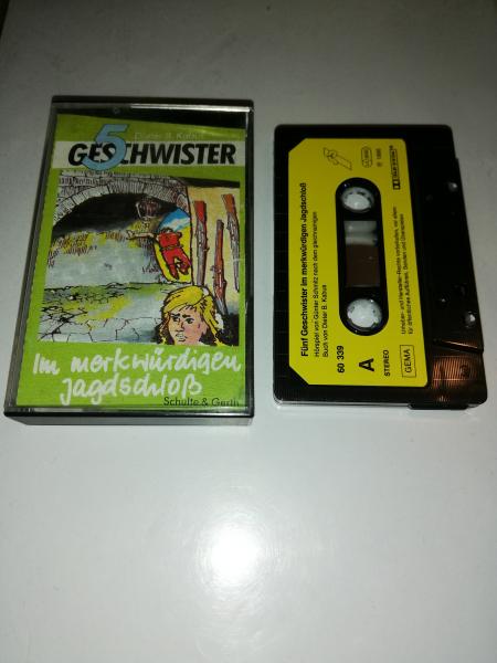 5 Geschwister im merkwürdigen Jagdschloß Schwarz mit Gelben Aufkleber 60339