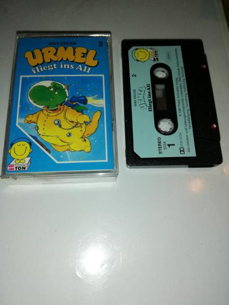 Urmel aus dem Eis Folge 2 fliegt ins All Schwarz mit Blauen Aufkleber 5034 Schneiderton