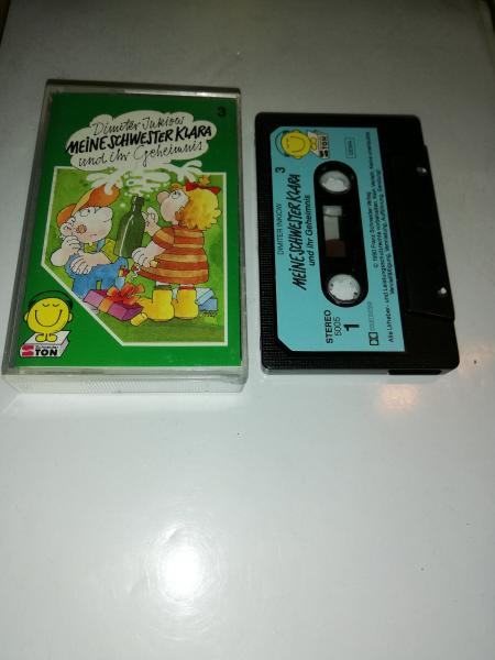 Meine Schwester Klara Folge 3 und ihr Geheimnis Schwarz mit Blauen Aufkleber 5005