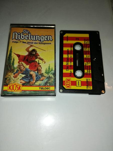 Die Nibelungen Folge 7 Der Streit der Königinnen 5-fach Silber geschraubt Schwarz mit Rot-Gelben Aufkleber 4.24766 CD Teldec