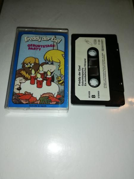 Freddy der Esel Folge 4 Geburtstagsparty 4-fach Schwarz geschraubt Schwarz mit Weißen Aufkleber 60459