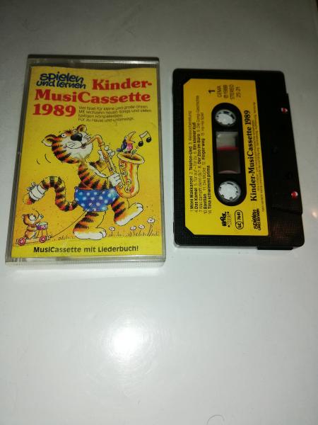 Spielen und Lernen 1989 Schwarz mit Gelben Aufkleber 88008