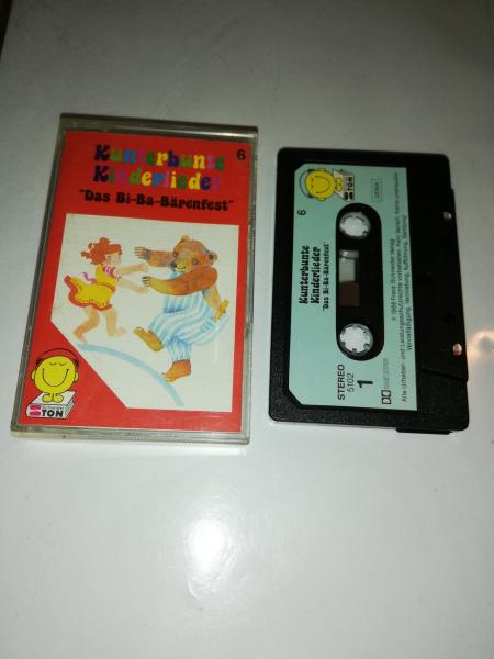 Kunterbunte Kinderlieder Folge 6 Das Bi-Ba-Bärenfest Schwarz mit Blauen Aufkleber 5102 Schneiderton