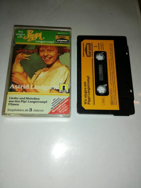 Wir singen mit Pippi Langstrumpf Schwarz mit Gelben Aufkleber 810707-4 Karussell