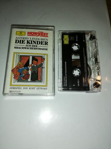 Die Kinder aus der Krachmacherstrasse Transparent mit weißen Druck 416852-4 Deutsche Grammophon