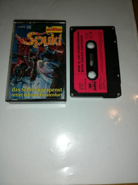 Spuki das Schreckgespenst rettet Schloss Fürstenfurt Folge 2 4-fach Silber geschraubt Schwarz mit Roten Aufkleber 4.23375 Auditon