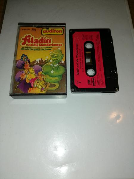 Aladin und die Wunderlampe 4-fach Silber geschraubt Schwarz mit Roten Aufkleber 4.22752 CD Auditon(MC Cover leichte Kratzer)