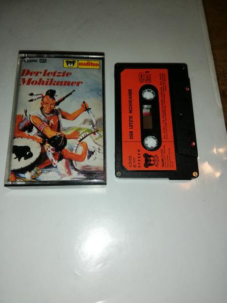 Der letzte Mohikaner 4-fach Silber geschraubt Schwarz mit Orangen Aufkleber 4.23035 CD Auditon