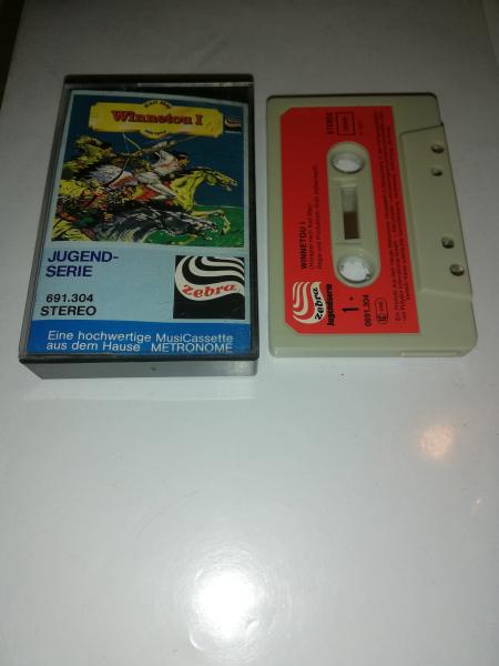 Winnetou 1 Grau mit Roten Aufkleber 691.304 Zebra