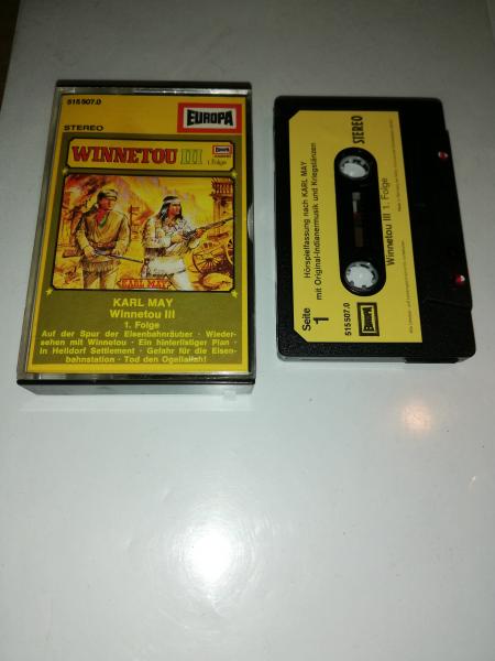 Winnetou 3 Folge 1 Schwarz mit Beigen Aufkleber 515507.0 Europa