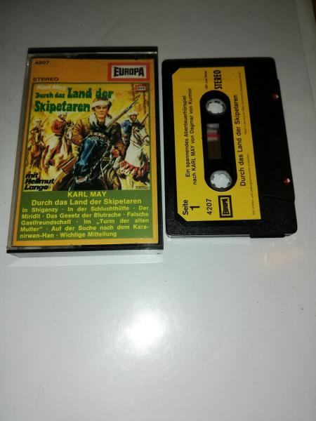 Durch das Land der Skipetaren Schwarz mit Beigen Aufkleber 4207 Europa(Cover von innen minimal bemalt)