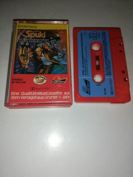 Spuki Das Schreckgespenst von Schloss Fürstenfurt Folge 1 Rot mit Blauen Aufkleber 48664 UW Maritim