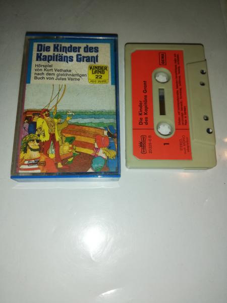 Die Kinder der Kapitäns Grant Grau mit Roten Aufkleber 23225-6 B Intercord