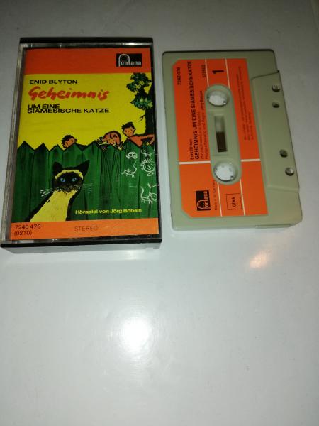 Geheimnis um eine siamesische Katze Grau mit Orangen Aufkleber 7240478 Fontana