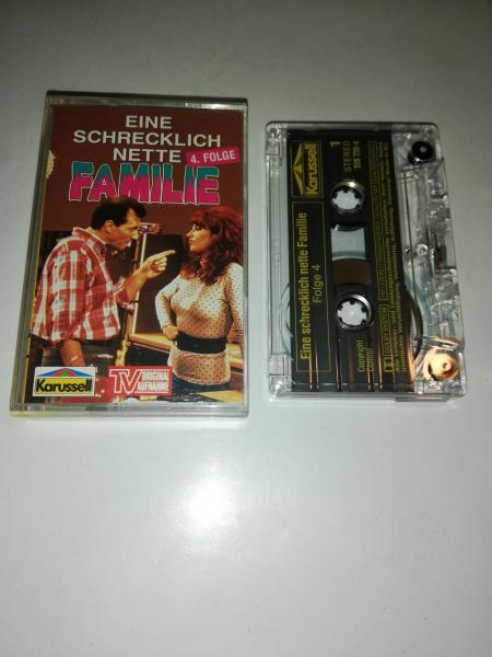 Eine schrecklich nette Familie Folge 4 Transparent 519719-4 Karussell