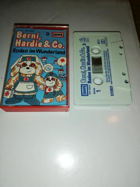 Berni. Hardie & Co. Folge 3 Rodeo im Wunderland Weiß mit Blauen Druck 514103.6