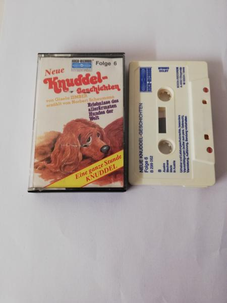 Knuddelgeschichten Folge 6 Weiß mit Blauen Druck AB 299062 Koch(Cover vorne leicht beschädigt)