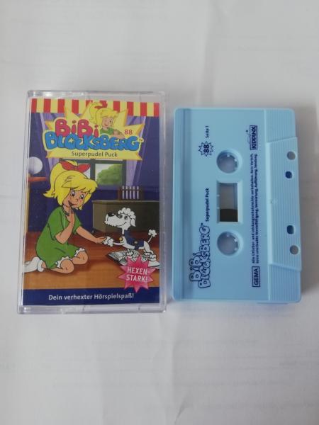 Bibi Blocksberg Folge 88 Superpudel Puck Weiß mit Blauen Druck 4.27688 Kiddinx