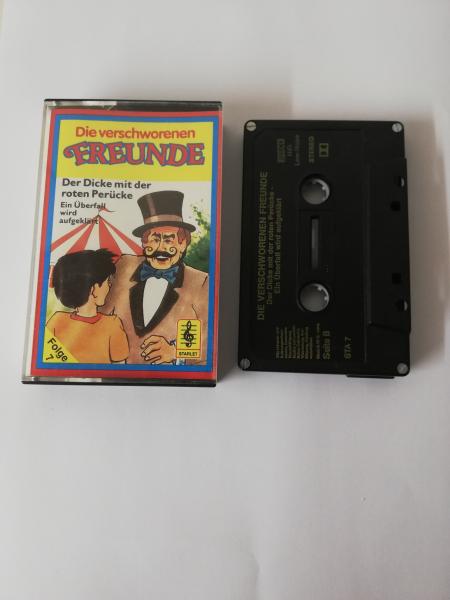 Die verschworenen Freunde Folge 7 Der Dicke mit der Perrücke/Ein Überfall wird aufgeklärt 4-fach Silber geschraubt Schwarz mit Goldenen Druck STA7