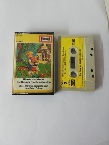 Hänsel und Gretel /Die Bremer Stadtmusikanten Grau mit Gelben Aufkleber 4126 Europa(Aufkleber leicht welllig)