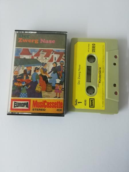 Zwerg Nase Grau mit Gelben Aufkleber 4030 Europa