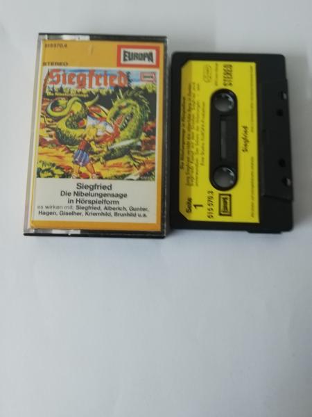 Siegfried Die Nibelungensage Schwarz mit Gelben Aufkleber 515570.4 Europa