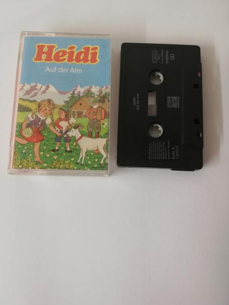 Heidi auf der Alm Schwarz mit Weißen Druck 133023 Kolibri