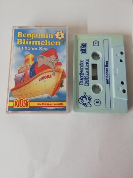 Benjamin Blümchen Folge 5 auf hoher See Weiß mit Blauen Druck Rot Gelbes Kiosk Cover Der Grüne Punkt