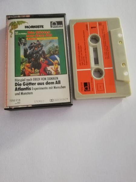 Die Götter aus dem All Experimente mit Menschen und Monstern Grau mit Orangen Aufkleber 7252218 Fontana