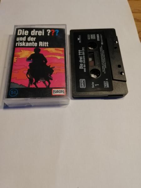 Die Drei Fragezeichen Folge 51 und der riskante Ritt Schwarz mit Weißen Druck 7432138851 4 Europa (Schriftzug Logo fehlt)