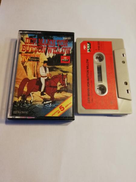 Der Mann von Button Willow Grau mit Roten Aufkleber 3148223 Poly