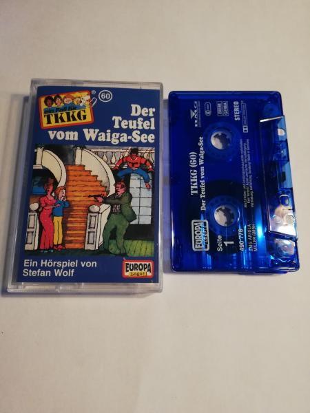 TKKG Folge 60 Der Teufel vom Waiga-See Blau Transparent 490778 PC 209 Europa