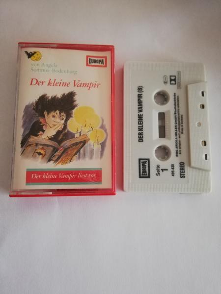 Der kleine Vampir Folge 8 liest vor Grau mit Schwarzen Druck 495438-209 Europa