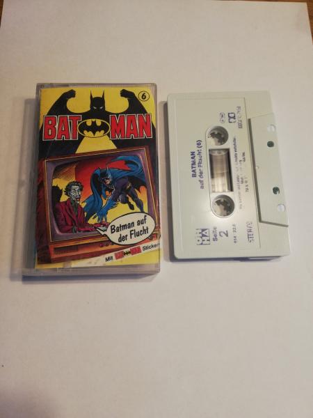 Batman Folge 6 Batman auf der Flucht Weiß mit Blauen Druck 495699-215 OHHA