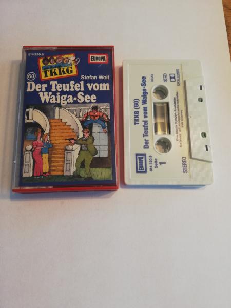 TKKG Folge 60 Der Teufel vom Waiga-See Weiß Blau 514320.9 Europa