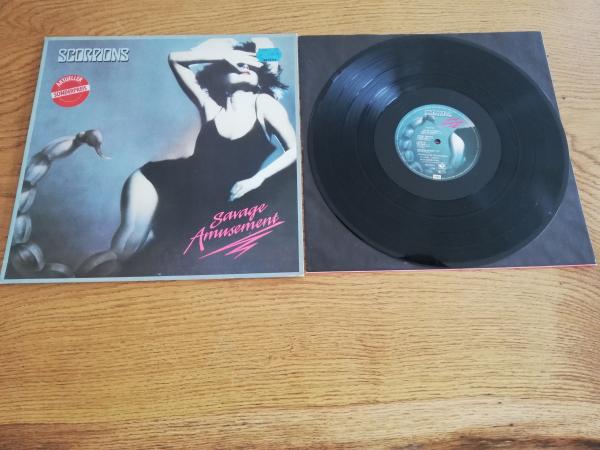Scorpions Savage Amusement 1988 Harvest 1C064 746704 1 Europäische  Pressung VG+VG
