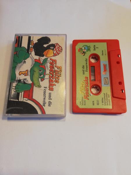 Flitze Feuerzahn und die Feuerwehr Rot mit Grünen Aufkleber 6878 Remus