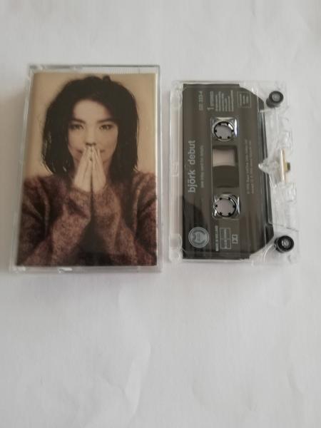 Björk Debut 1993 Island Records 521 323-4 Transparent